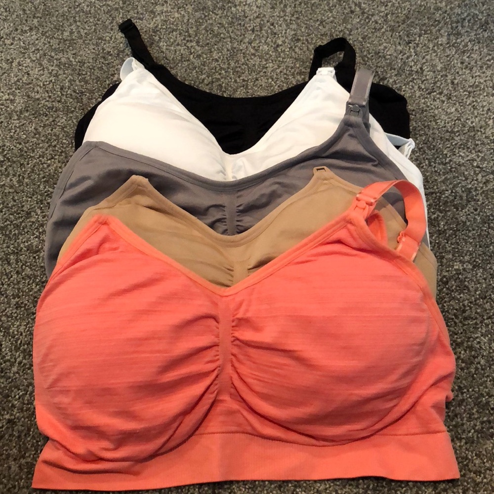 Breastfeeding bra